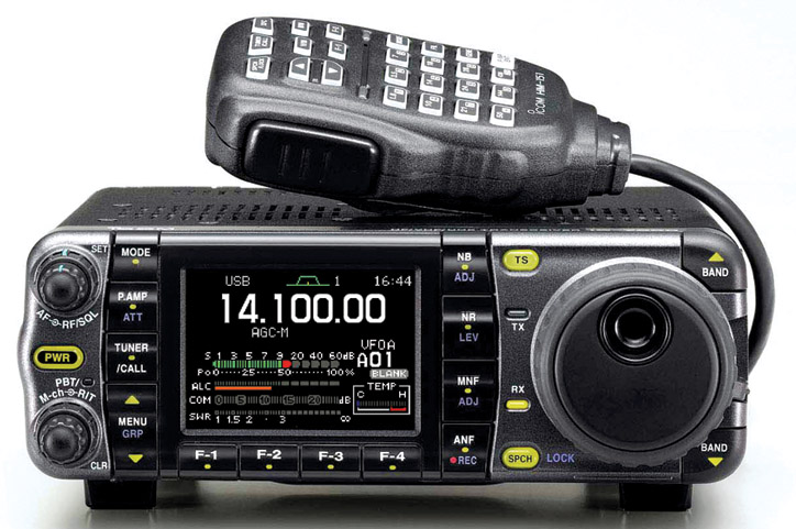 ICOM IC-7000 (Front)